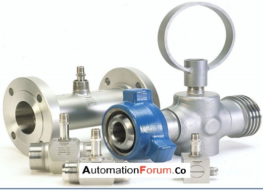 What is a turbine flow meter and how is it constructed